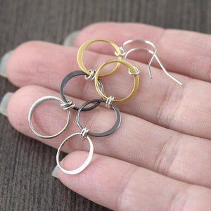 Silver hoop earrings for women in blackened silver and vermeil