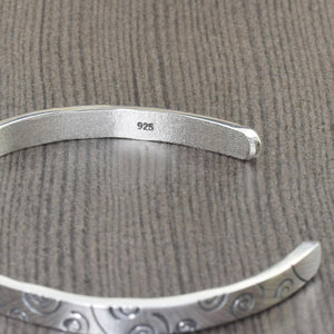 Swirl silver cuff bracelet Unisex bracelet for men or women, adjustable